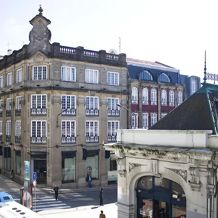 688 * Porto